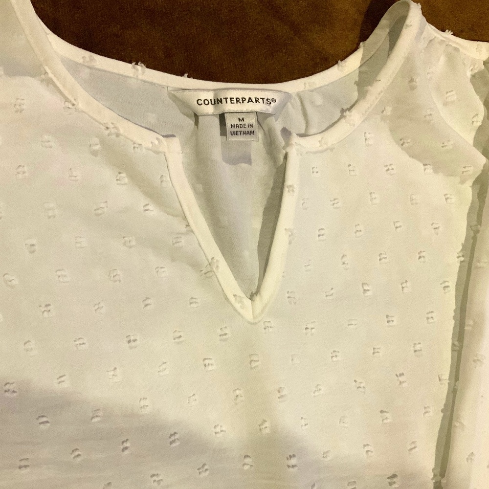 Counterparts White M V neck white long sleeve top Cottagecore Coastal